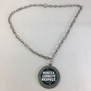 2006 WWE John Cena Chaingang HUSTLE LOYALTY RESPECT Spinner Necklace